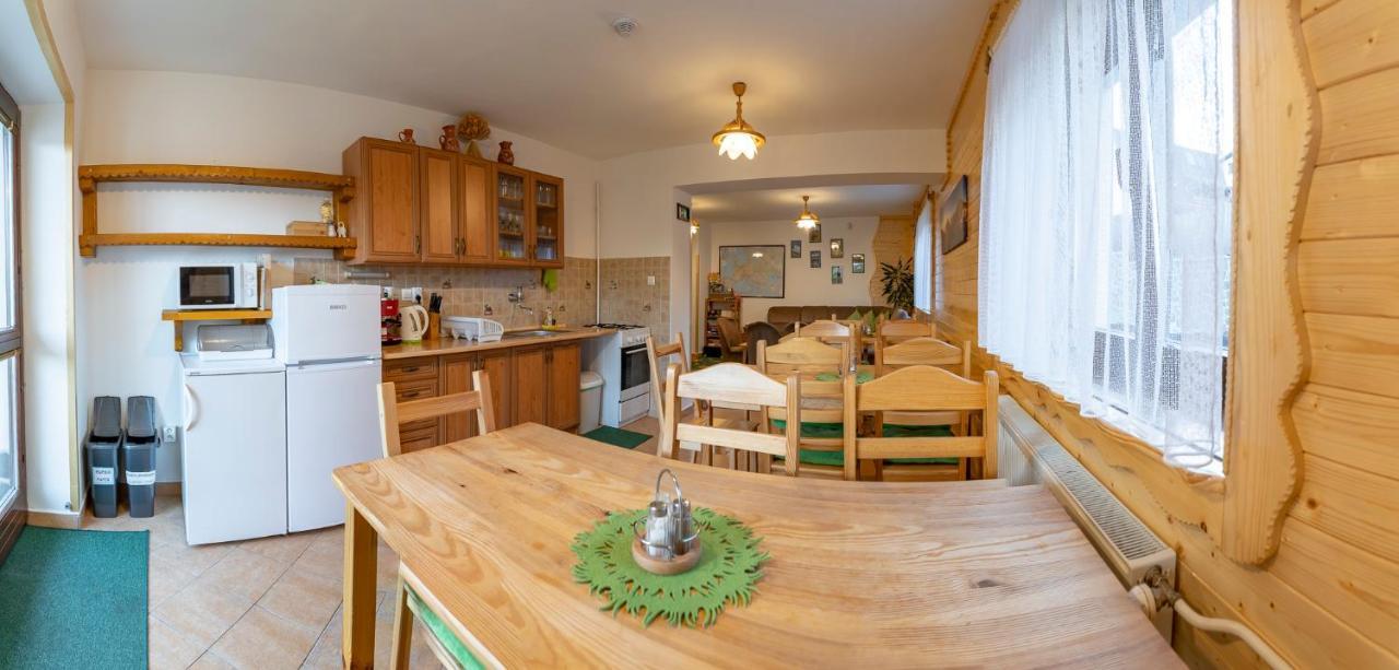 Aspen Apartment Nova Lesna Bagian luar foto