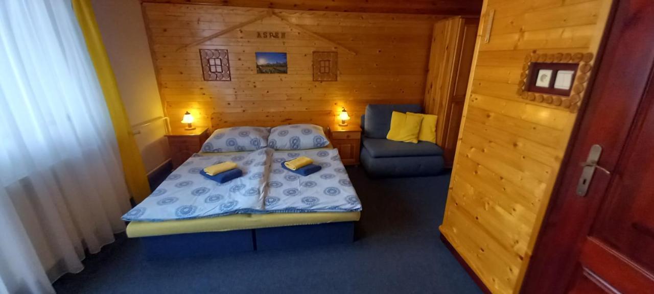 Aspen Apartment Nova Lesna Bagian luar foto