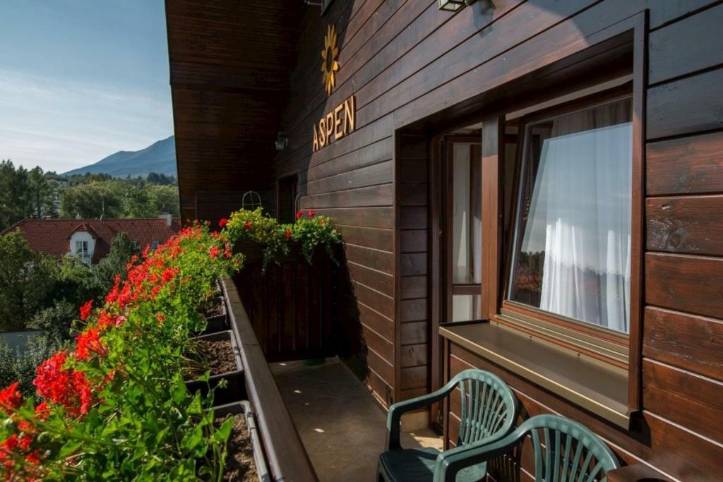 Aspen Apartment Nova Lesna Bagian luar foto
