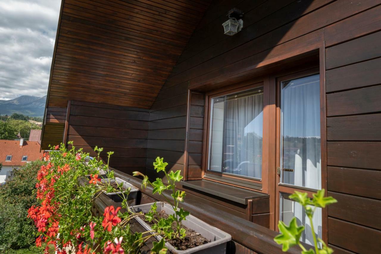 Aspen Apartment Nova Lesna Bagian luar foto